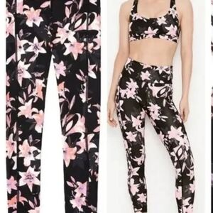 Victoria's Secret Essential High Rise